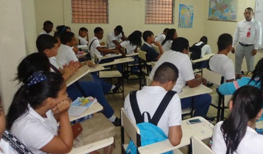 Calculan que cerca de 50 mil estudiantes reprobaron el año escolar 2024 