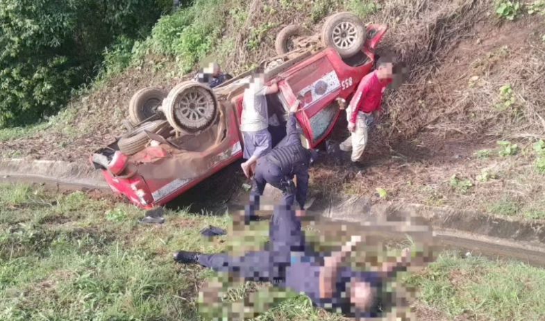 Cinco lesionados en accidente vehicular en autopista en Colón 