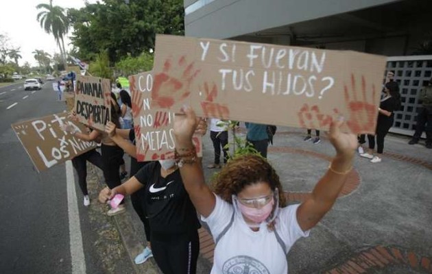 Protestas por los casos de abuso sexual infantil.