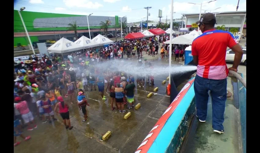 Autoridades van a tener cuidado con el agua para los culecos. Foto: Jesús Simmons