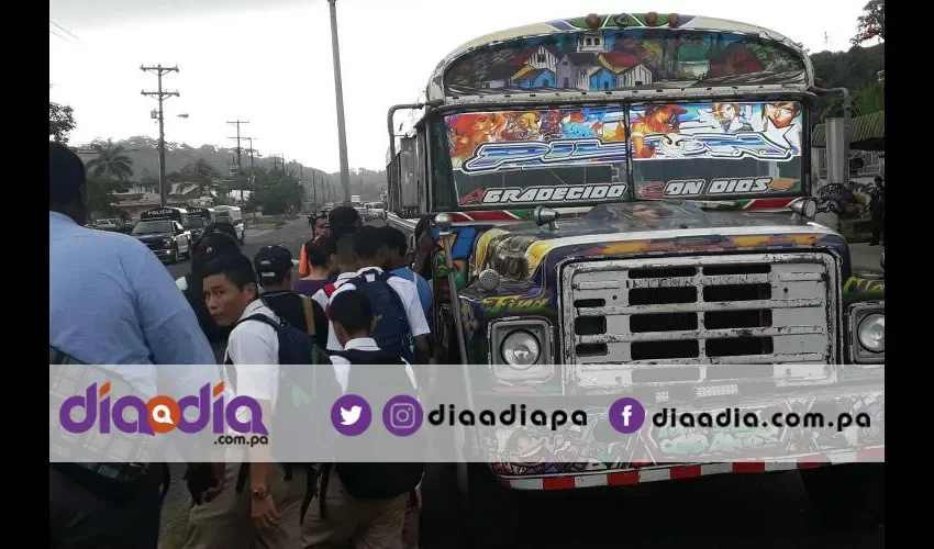 Transportistas a última hora no apoyaron el llamado a huelga. Foto: Jesús Simmons