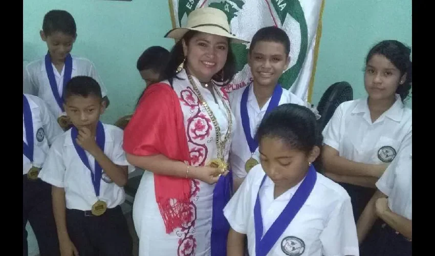 Los estudiantes estaban satisfechos con sus premios. Foto: Cortesía