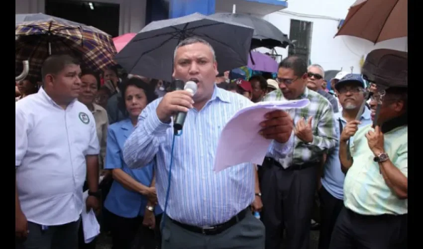 Diógenes Sánchez, directivo de la Asociación de Profesores de Panamá.