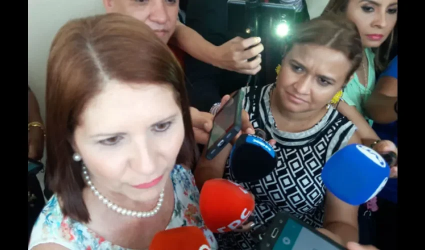 Exprimera dama de la República de Panamá, Marta Linares de Martinelli 