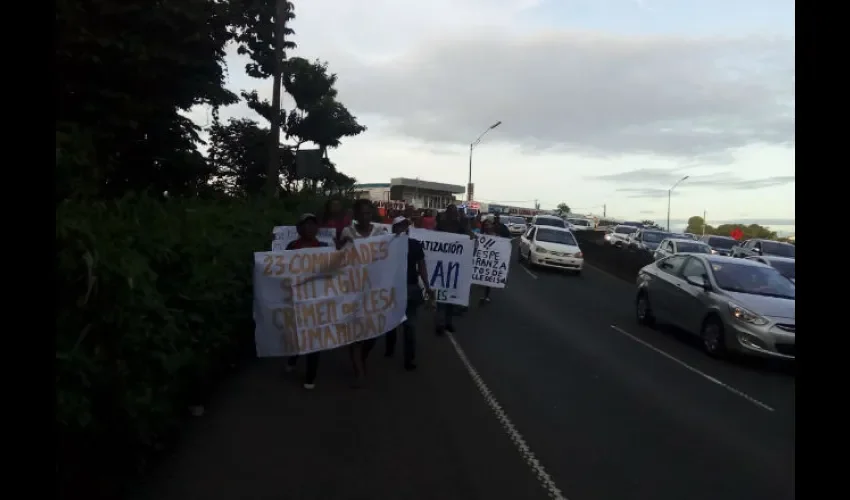 Marcha de moradores de Panamá Oeste. 