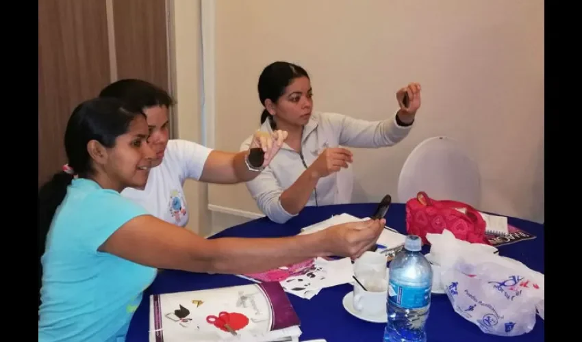 Docentes en Chiriquí aprenden sobre Astronomía. 