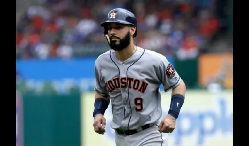  Marwin González ganó la Serie Mundial de 2017 con los Astros de Houston.