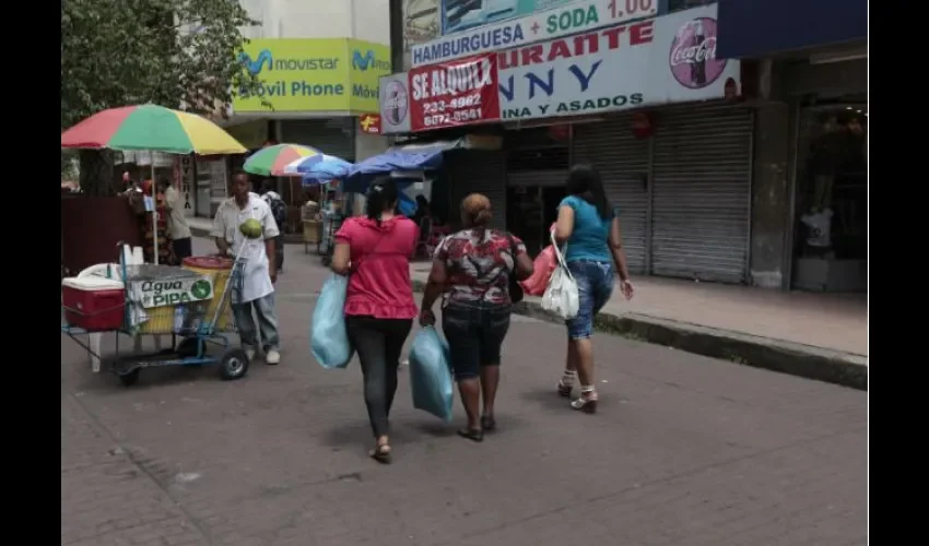 Marisol Guzmán, investigadora del Proyecto Estado de la Región, afirma que  es importante dar seguimiento a las capacidades que actualmente están acumulando los jóvenes en la región 