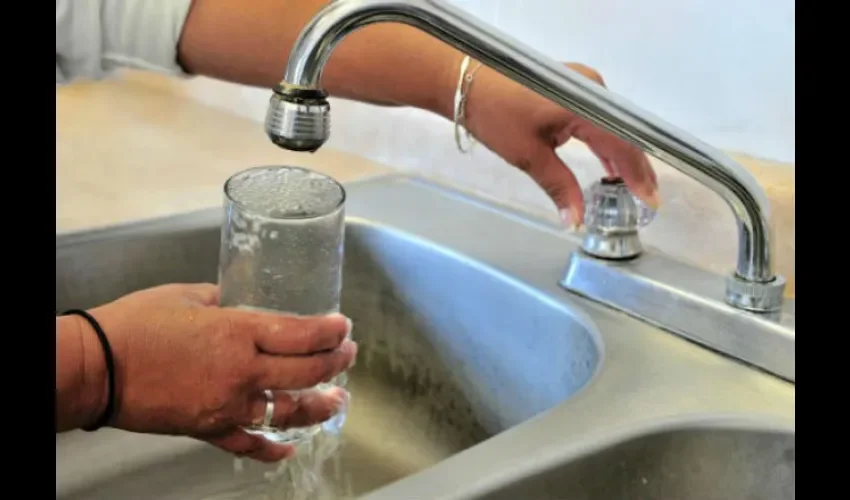 Moradores están preocupados por la escasez de agua. 