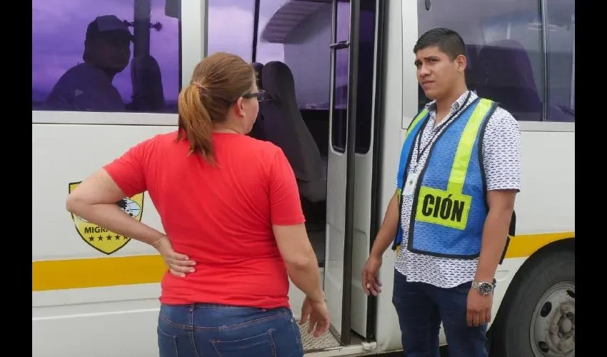 El operativo se dio por denuncias que habían hecho los arrendatarios del mercado. Foto: Cortesía