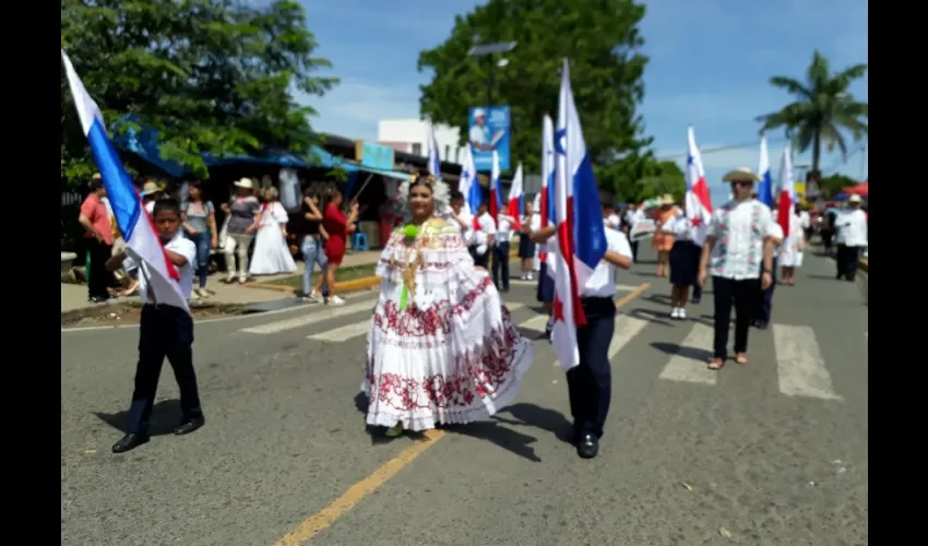 Foto ilustrativa de los desfiles. 