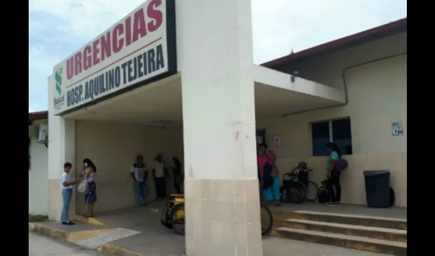 Foto ilustrativa de la entrada a urgencias del hospital. 