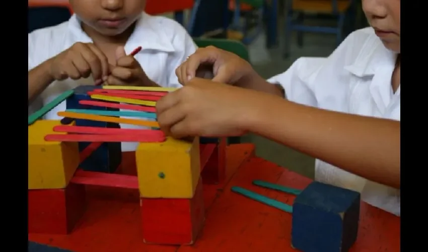 Foto ilustrativa de estudiantes en Panamá.