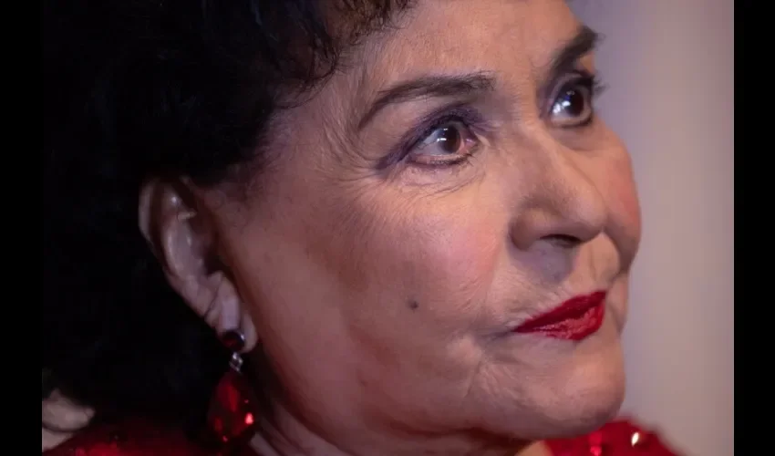 Carmen Salinas.