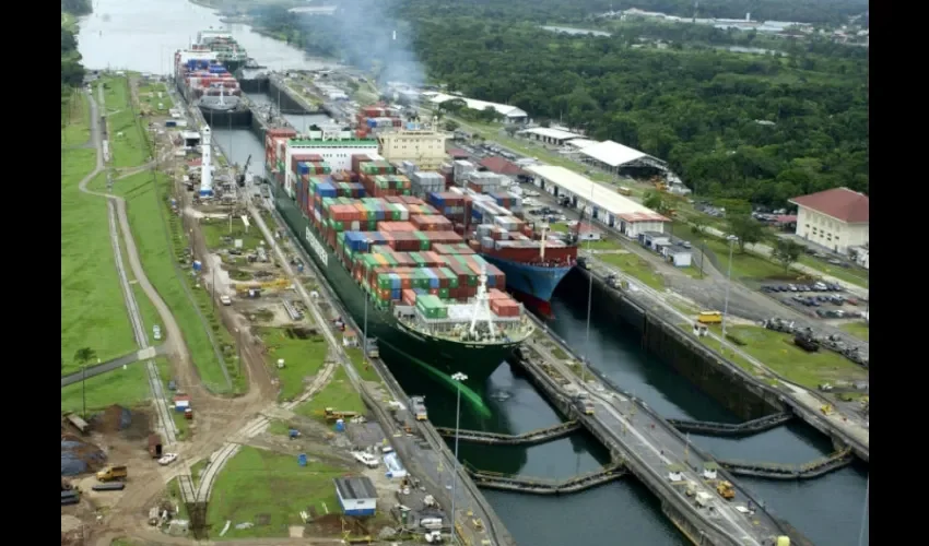 Canal de Panamá. 