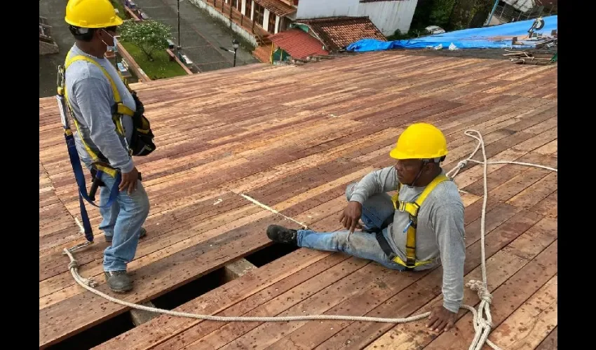 Foto ilustrativa de las reparaciones. 