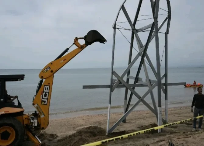  Remueven estructuras en playa de Arraiján 